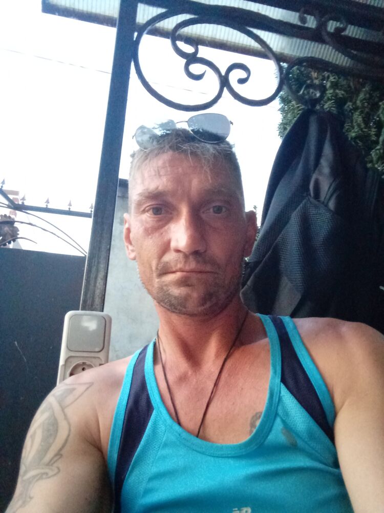  34303492  , 47 ,    
