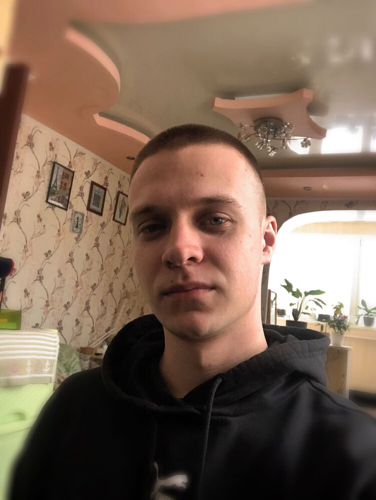 46334892  , 21 ,    