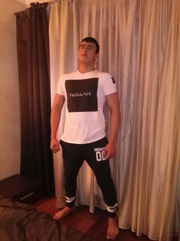  ,   AsLaN, 34 ,   ,   , c 