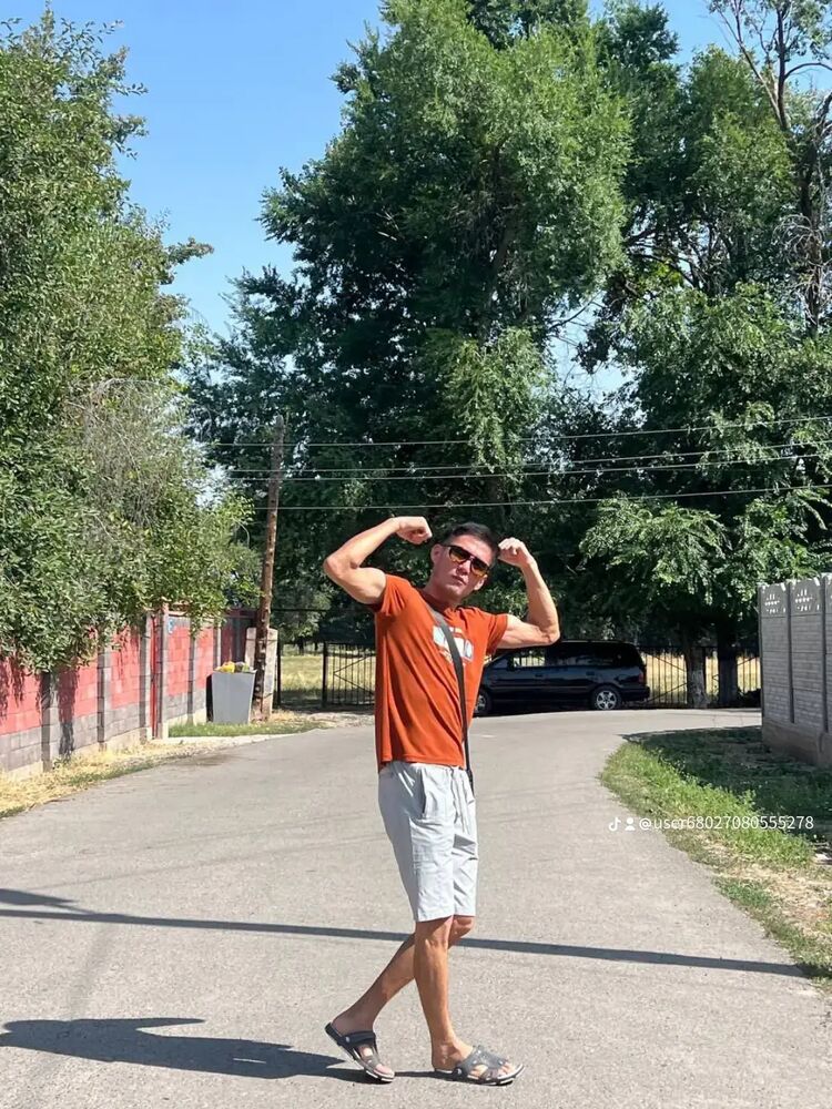  46397542  , 30 ,    