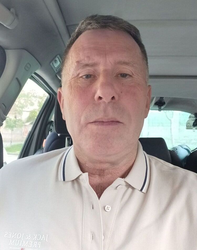  51654332  Tudor, 63 ,    