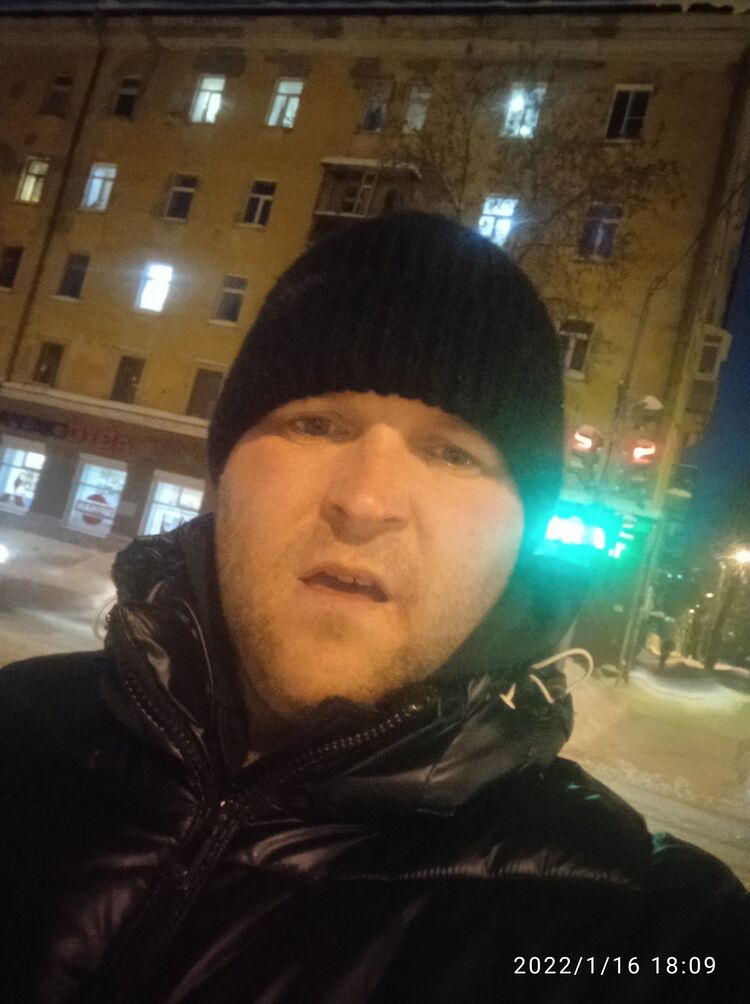 ���� 25218102 ������� ����, 37 ���, ���� ���������� � �����