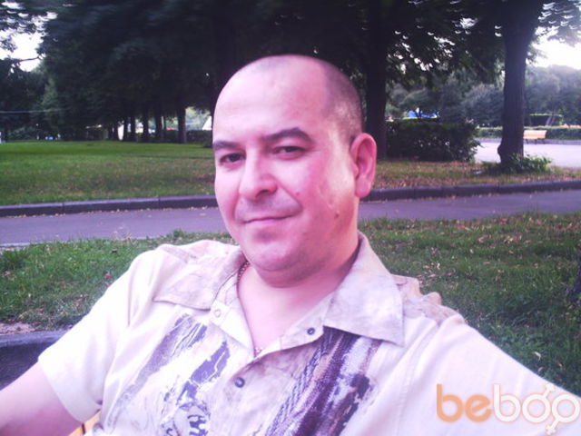  518122  Aleksandr, 51 ,    