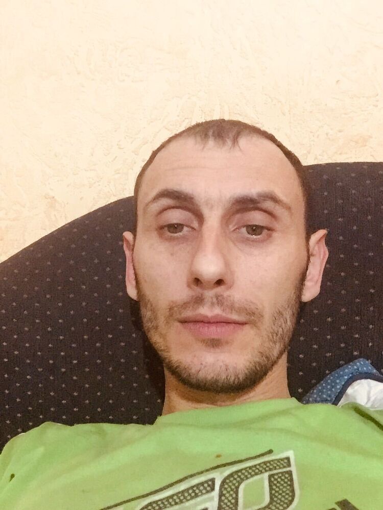 24715012  , 40 ,    
