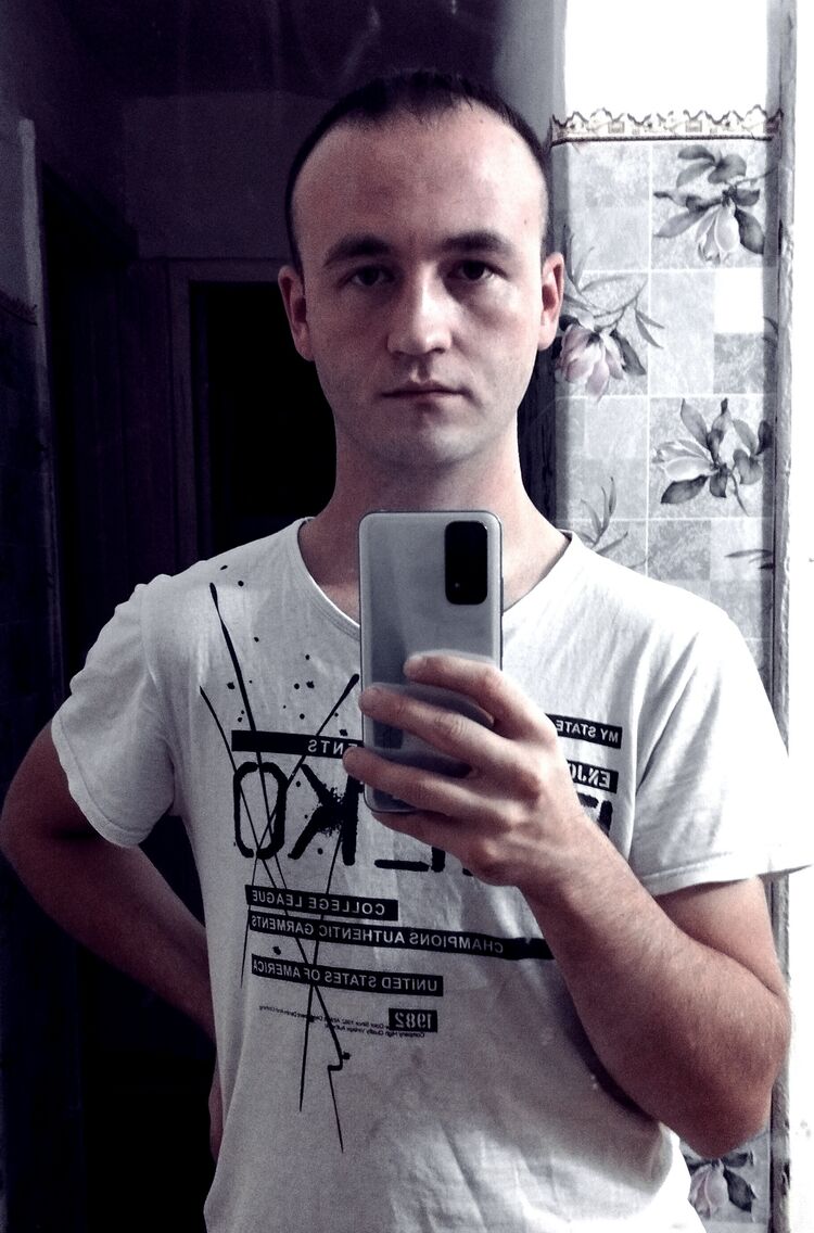  ,   Loyan, 29 ,   ,   