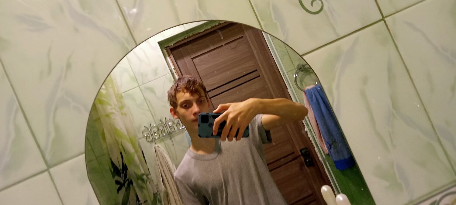  ,   Maxim, 22 ,     , c 
