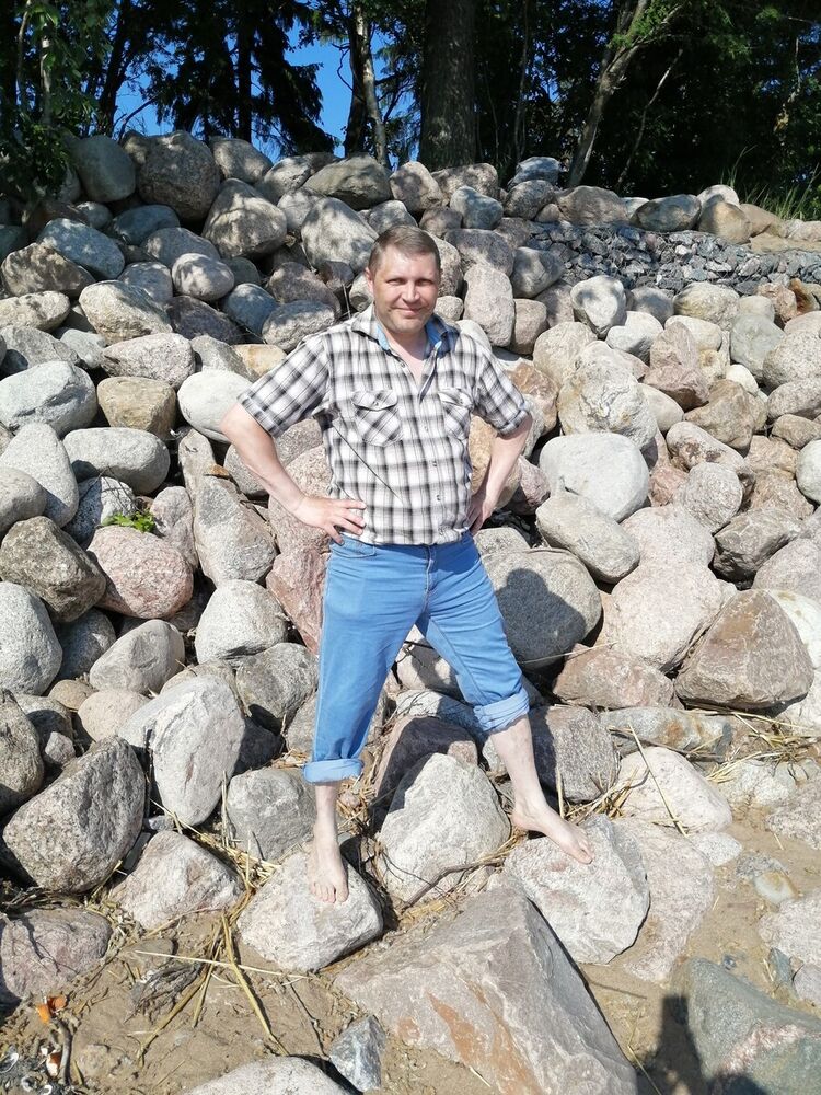  -,   , 44 ,     , c 