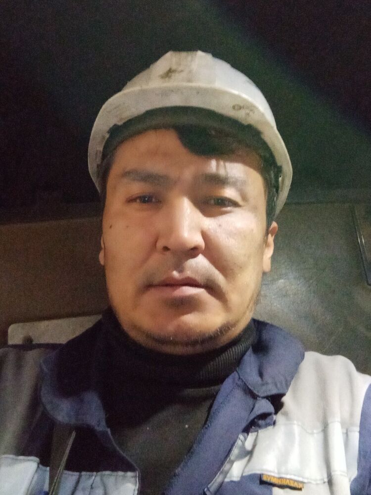  22502412  , 44 ,    