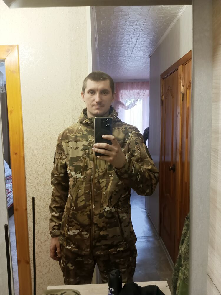  40735412  , 28 ,    