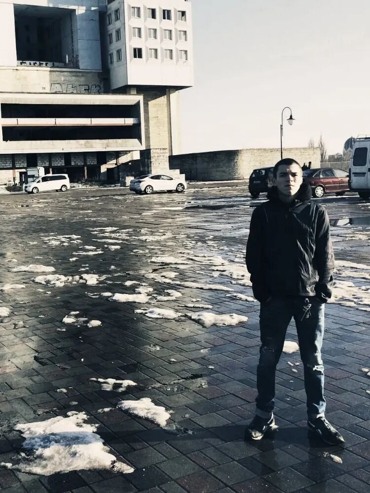  ,   Igor, 24 ,   ,   , c 