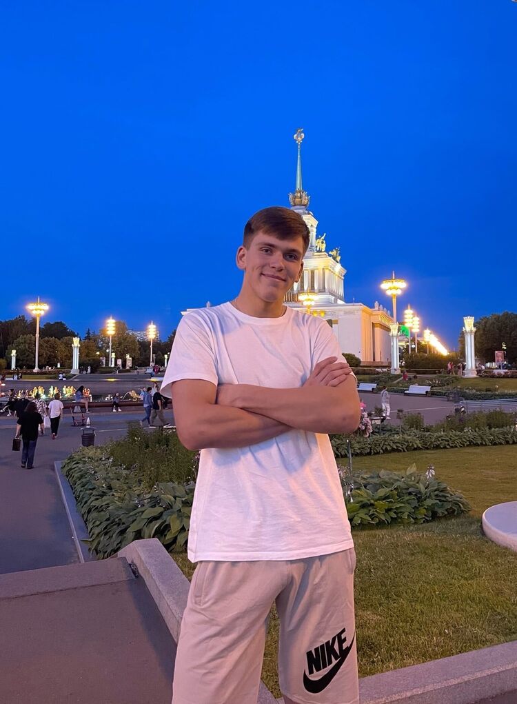 ���� 40233962 ����� ����, 1 ���, ���� ���������� � ������