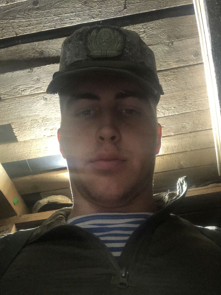  47048342  , 21 ,    