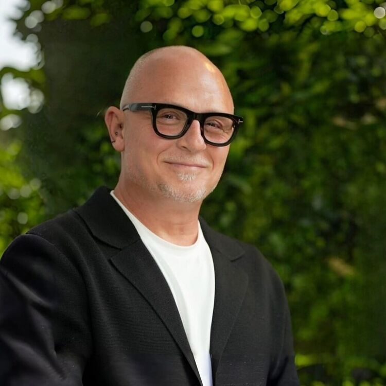 ���������� Tel Aviv-Yafo, ���� ������� Sergey, 55 ���, ������������ ��� ����� � ���������, c�������� ���������