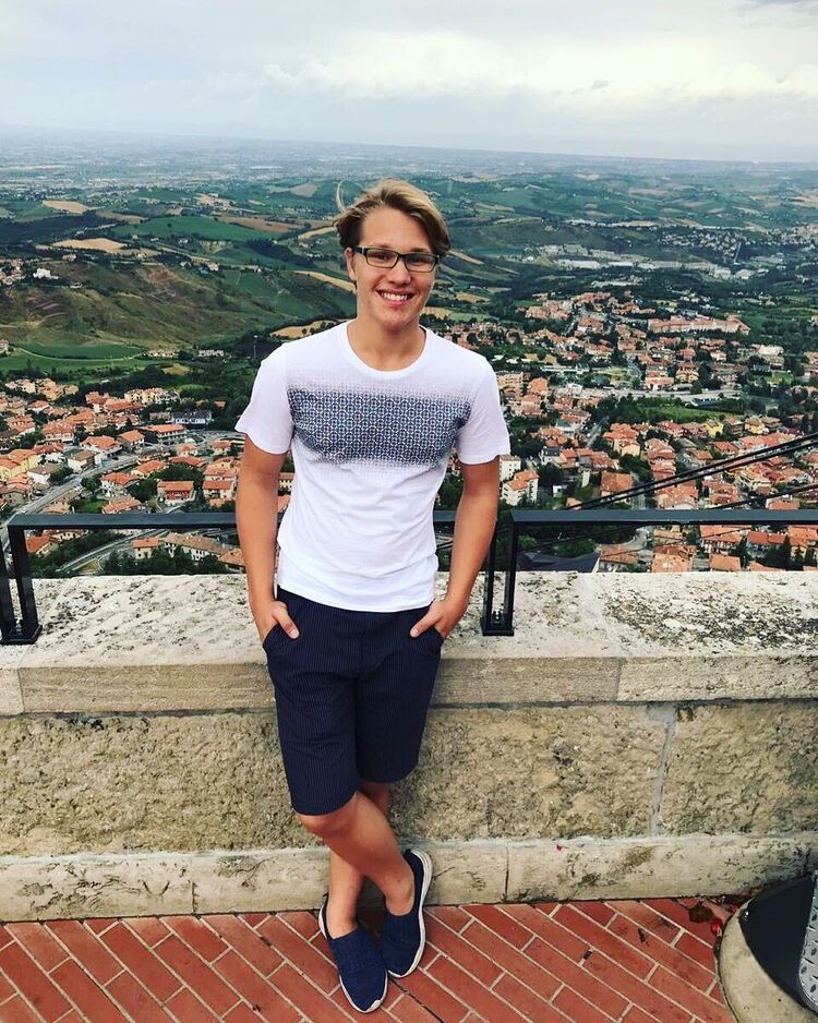  ,   , 21 ,   ,   