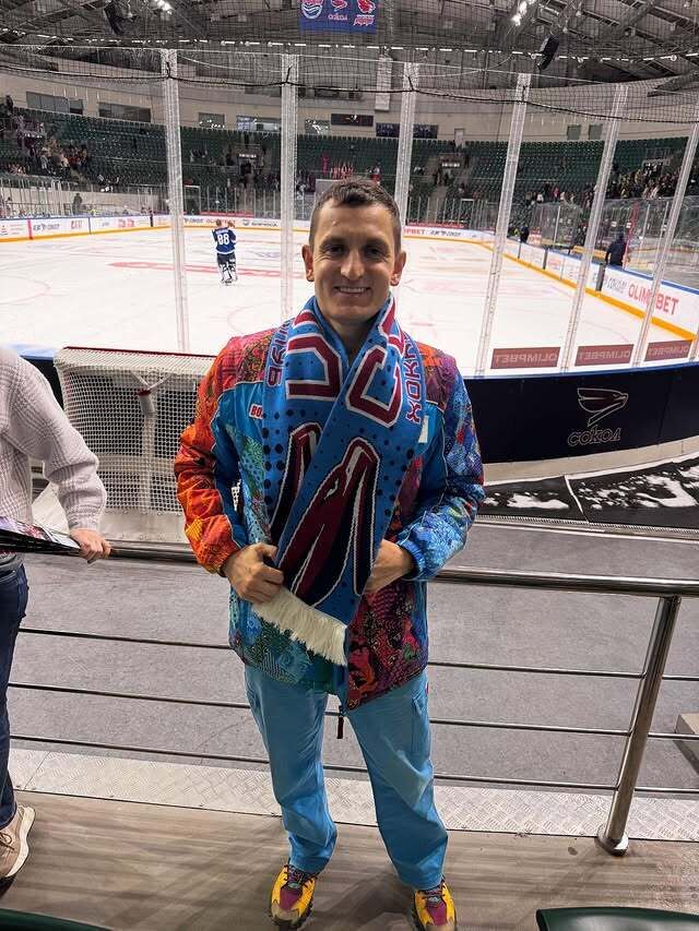  53869922  , 40 ,    -