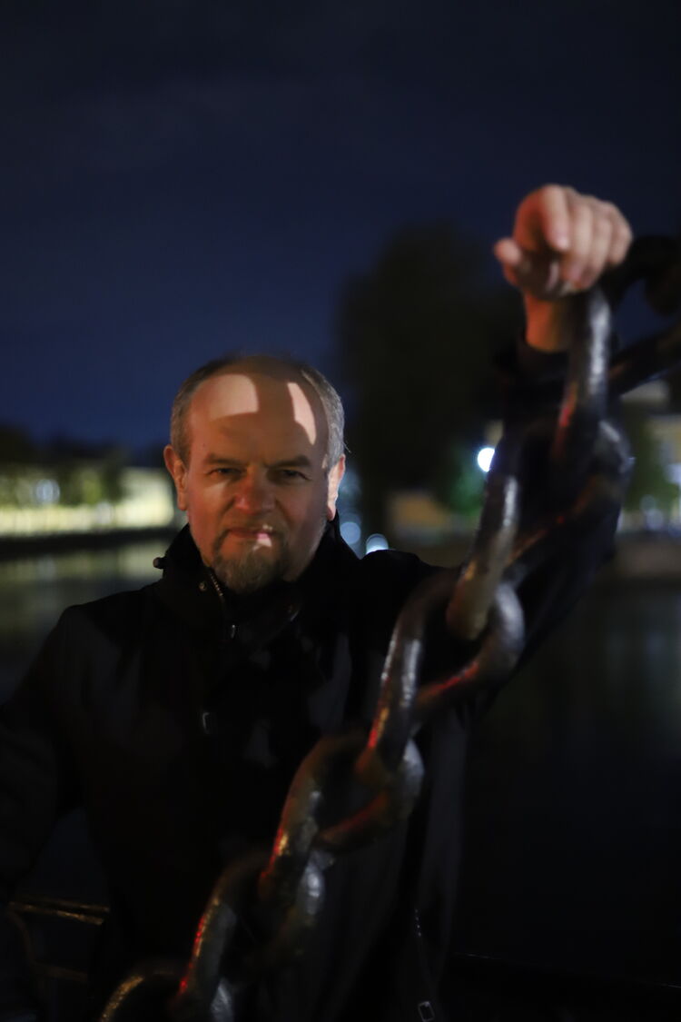 ���� 54993752 ������� �������, 52 ����, ���� ���������� � �����-����������