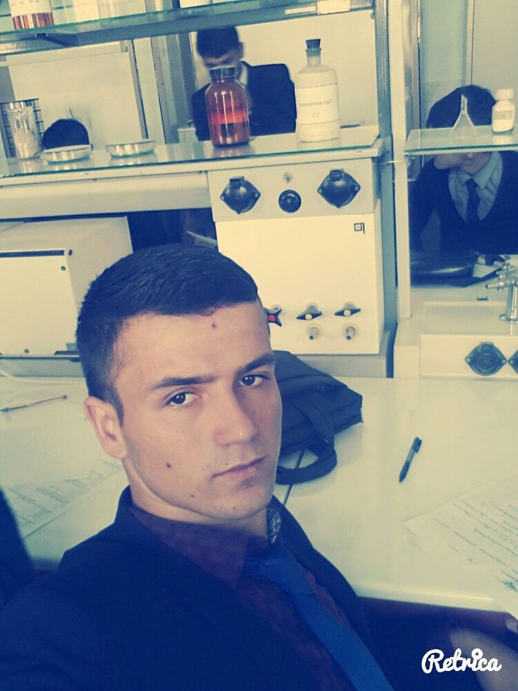  48683912  , 32 ,    