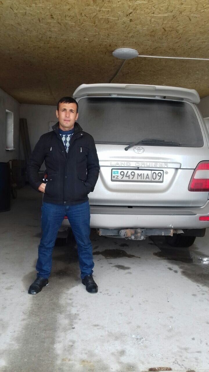  30113452  Ibroxim, 38 ,    