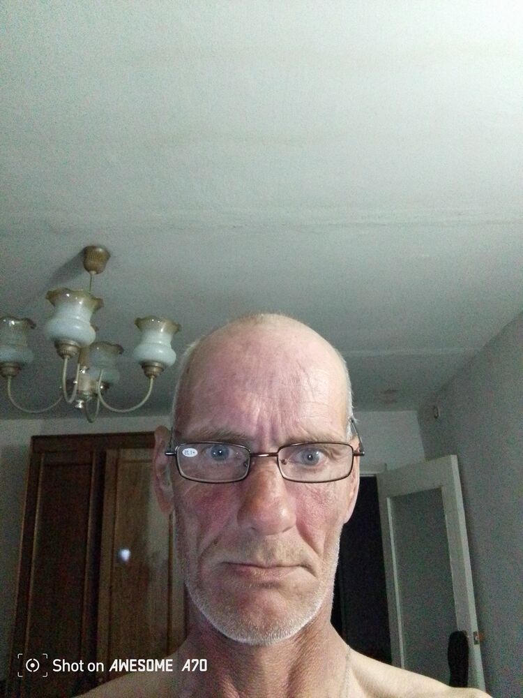  43550502  Alexey, 50 ,     
