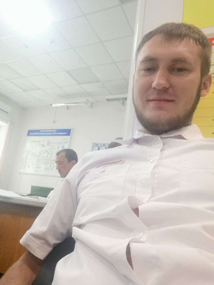  28819412  Denis, 28 ,    