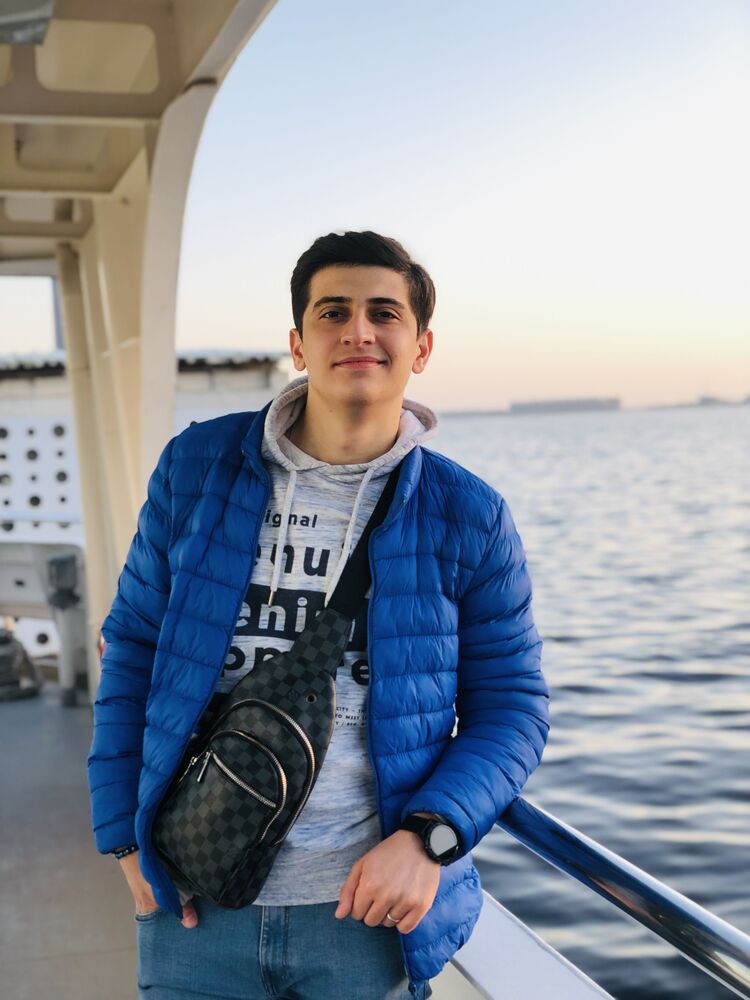  ,   Ramin, 25 ,   ,   