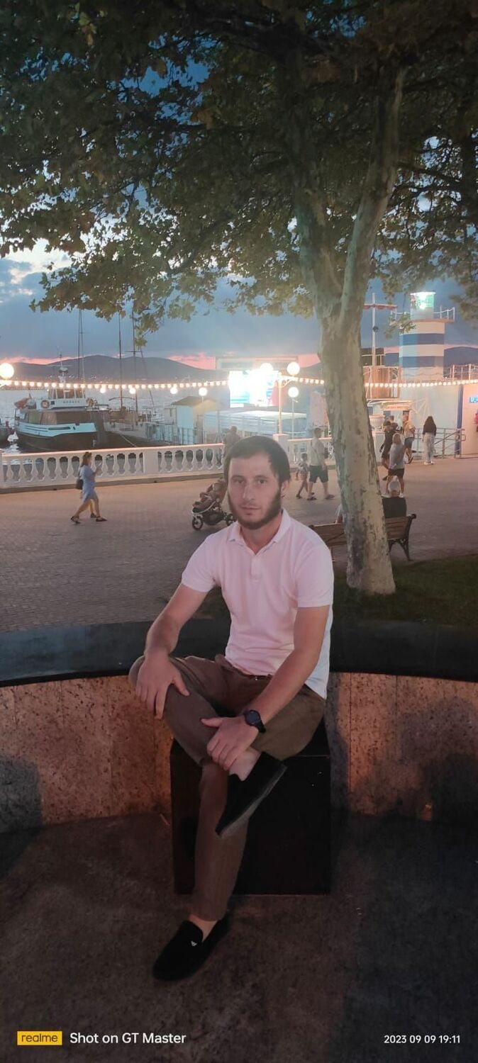  44651862  Bashir, 34 ,    -