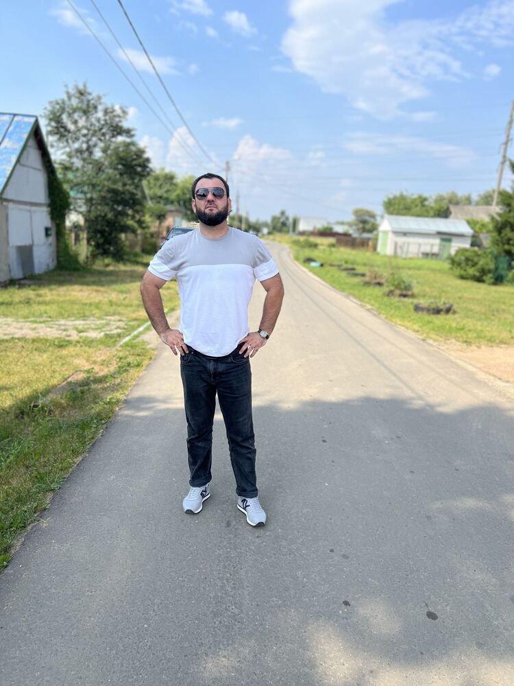  ,   Cerruti, 34 ,   ,   