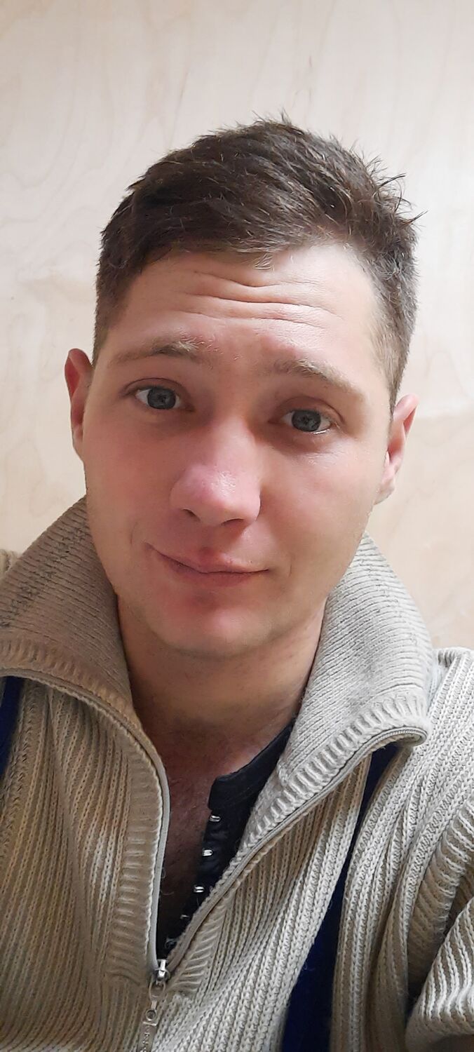  33766582  , 27 ,    