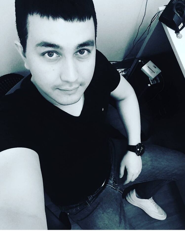  ,   Aki, 39 ,   