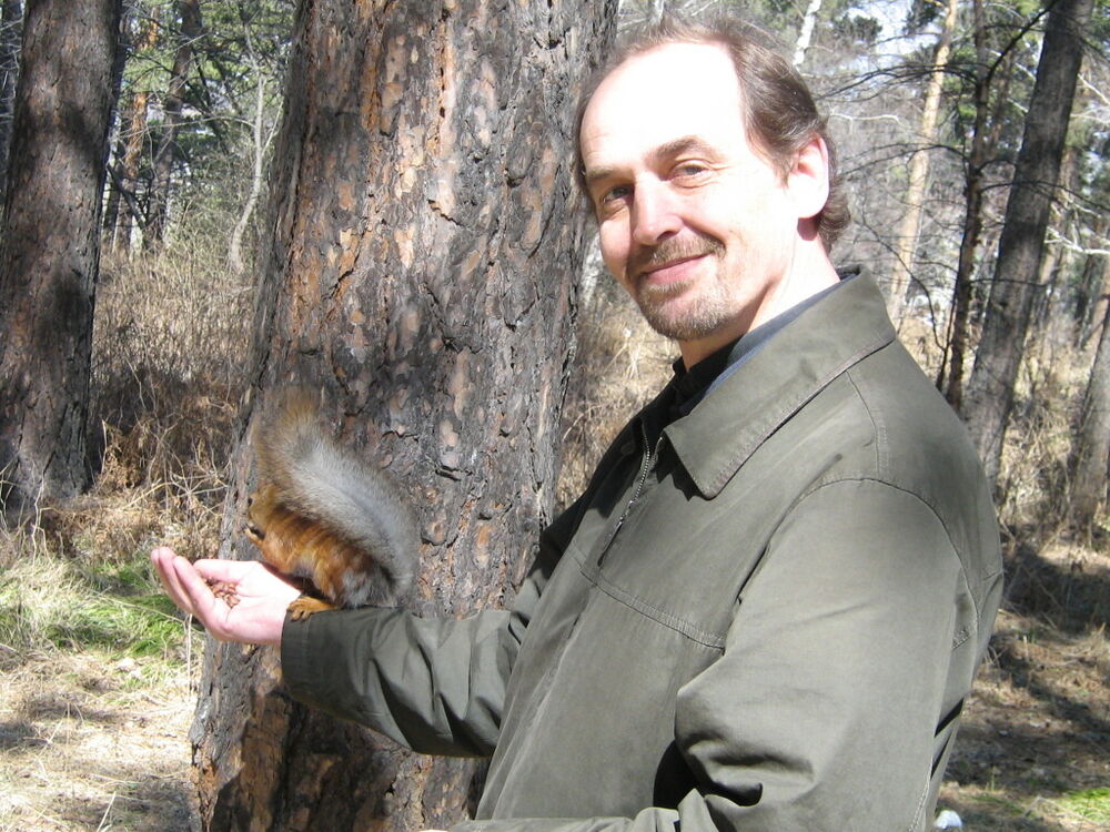  8819312  Andrew, 66 ,    