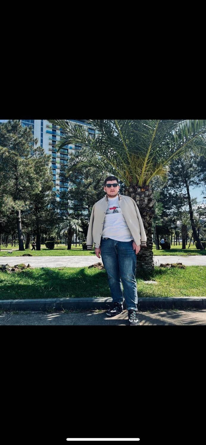  45712782  Mahmud, 28 ,    Milan