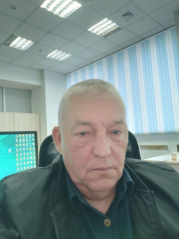  37721072  , 62 ,    