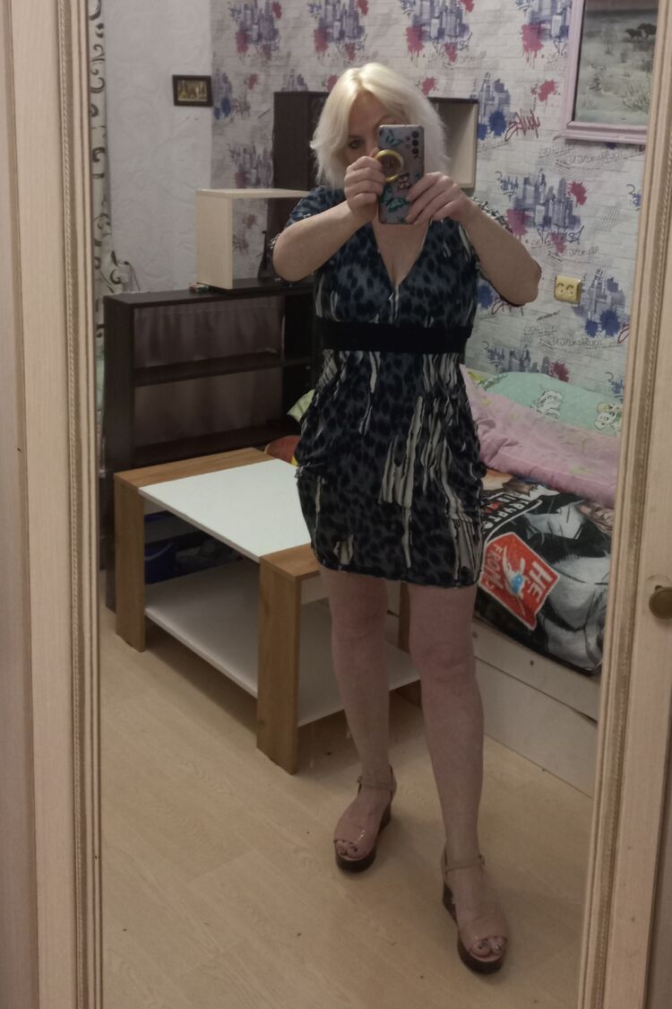  49304262  , 48 ,    