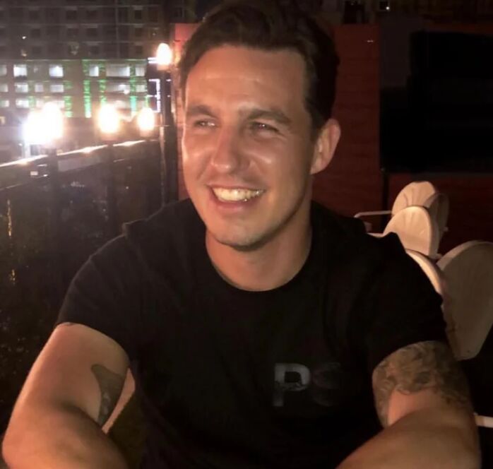 ���� 42194192 ������� ����, 39 ���, ���� ���������� � �����-����������