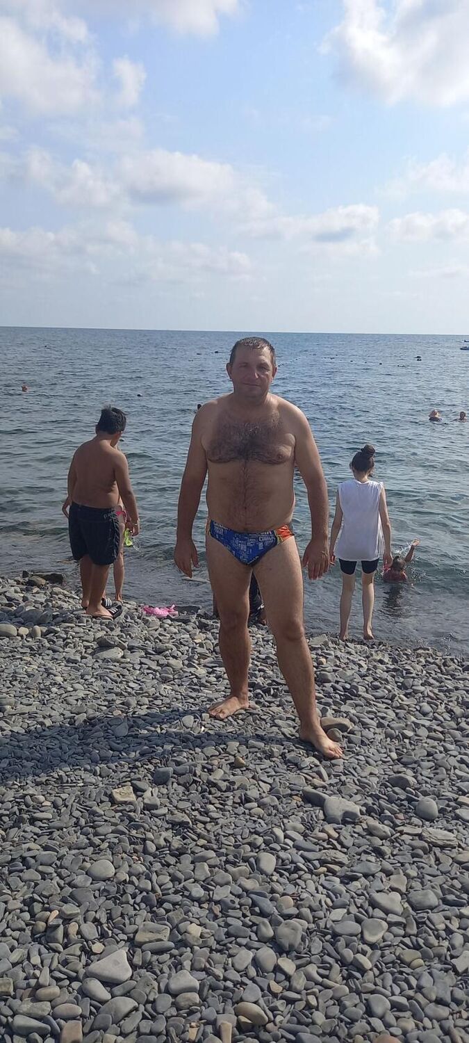  36316072  Vladislav, 47 ,    