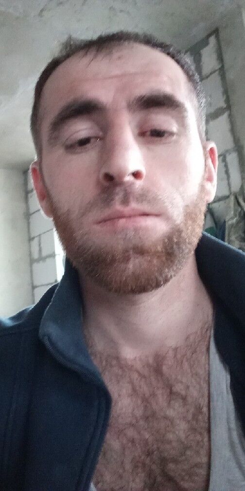  18299462  , 38 ,    