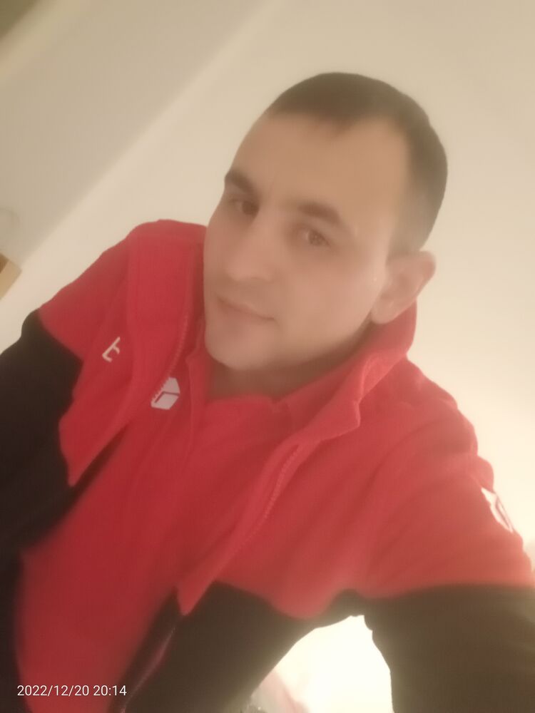  ,   Pavel, 36 ,   ,   