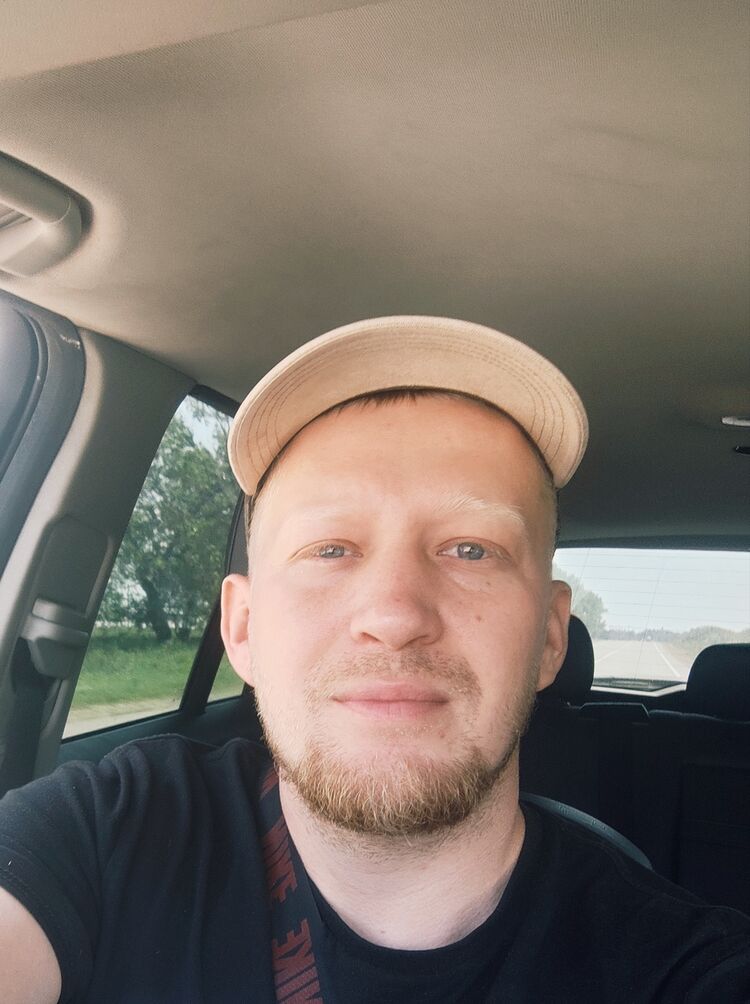  52406732  Alex, 29 ,    