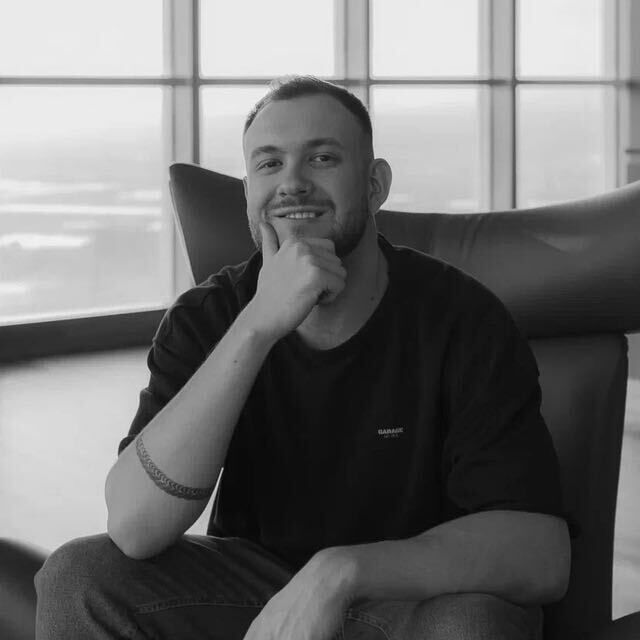  51663472  , 31 ,    -