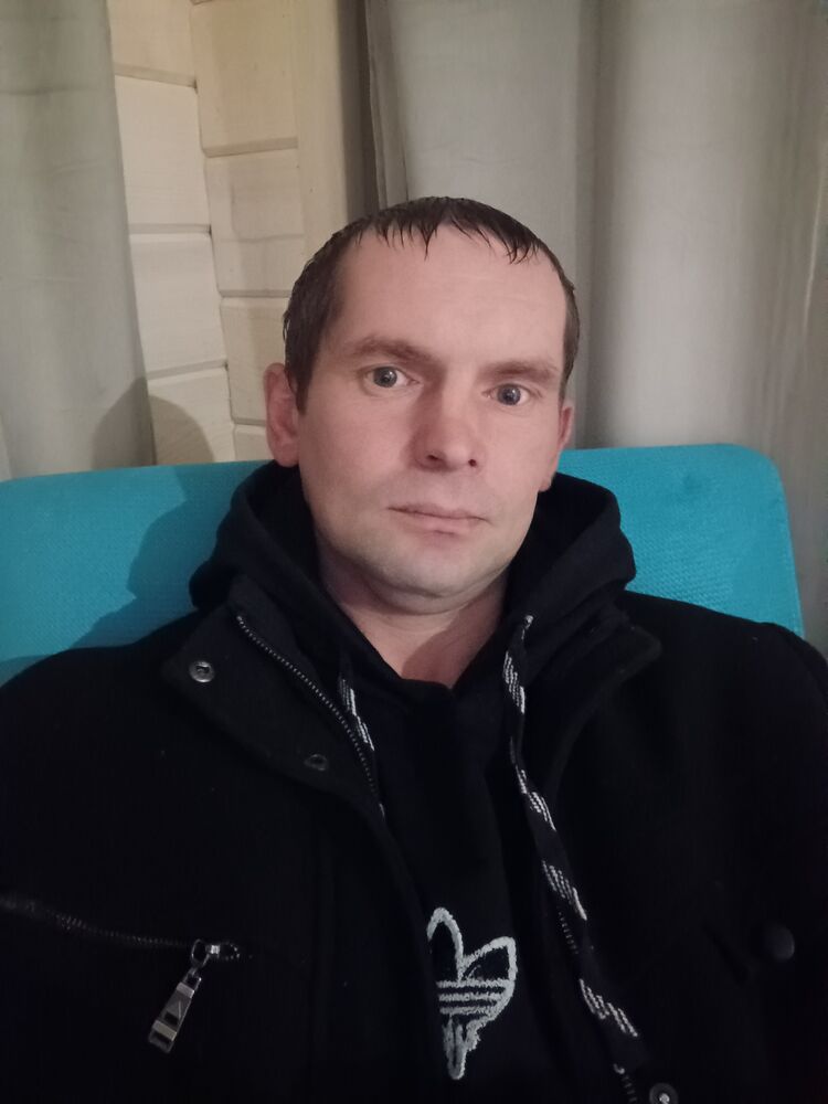  47614092  Evgen, 37 ,    