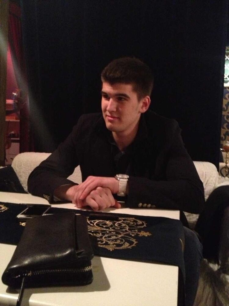  ,   Sergei, 34 ,   ,   , c 