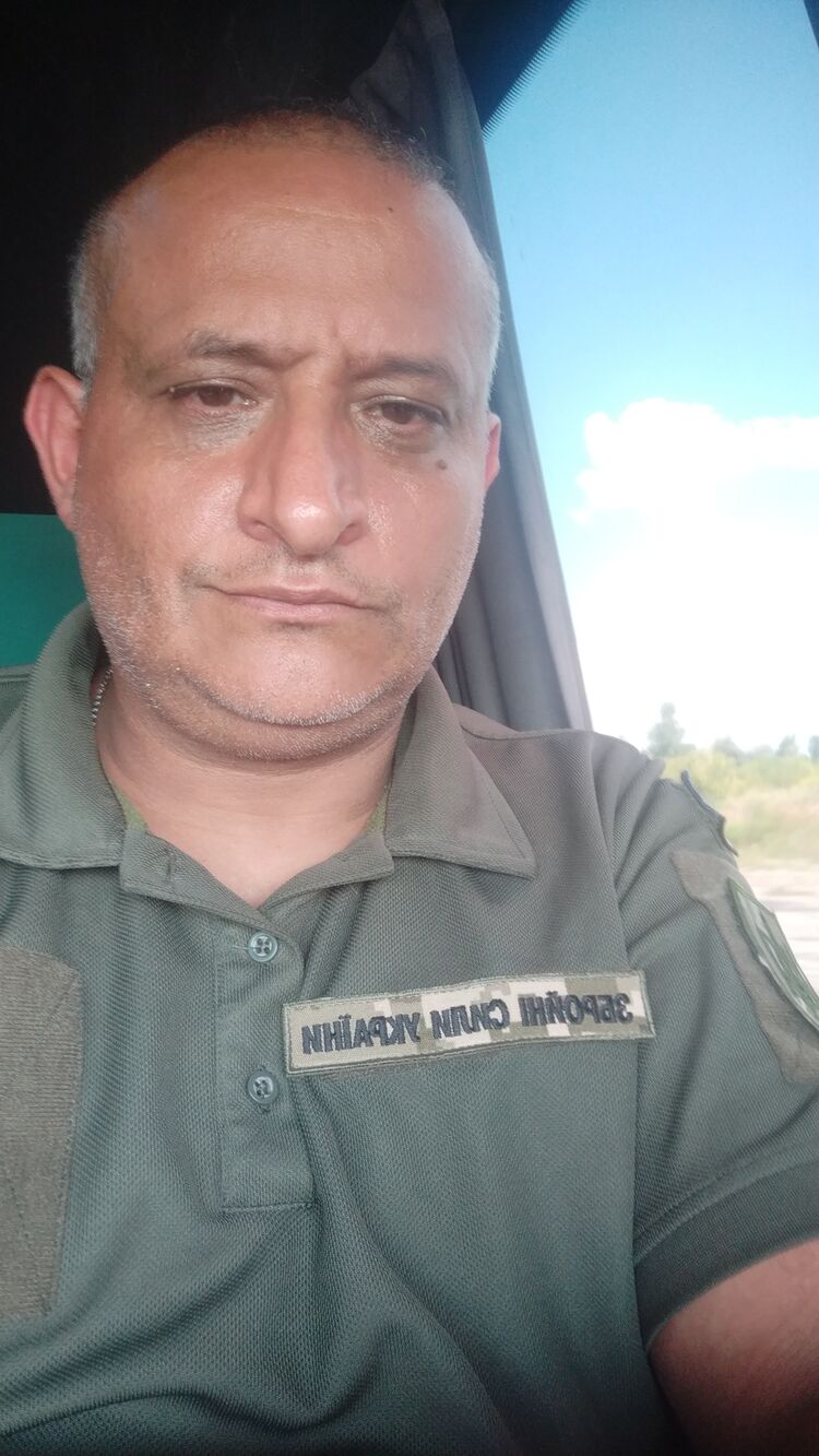  37052742  , 47 ,    