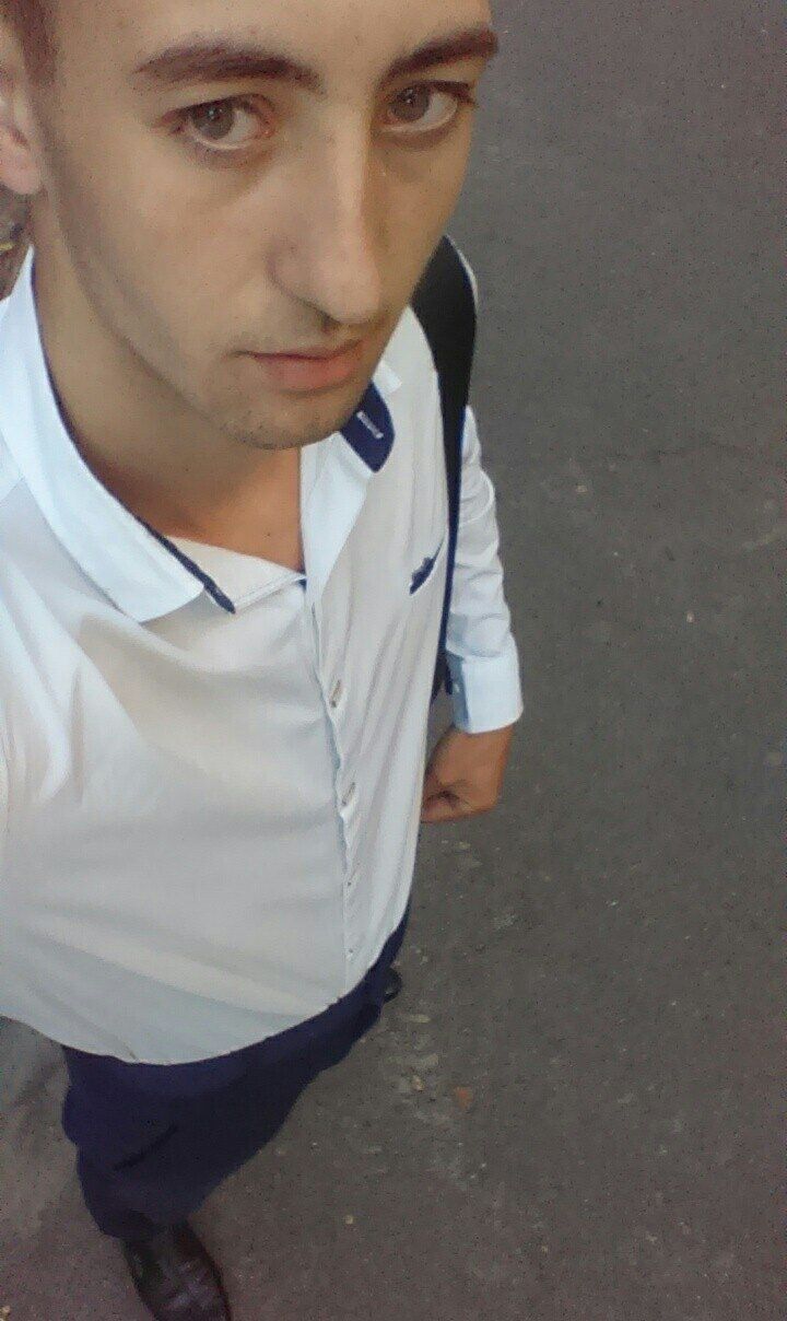  48376572  , 28 ,    