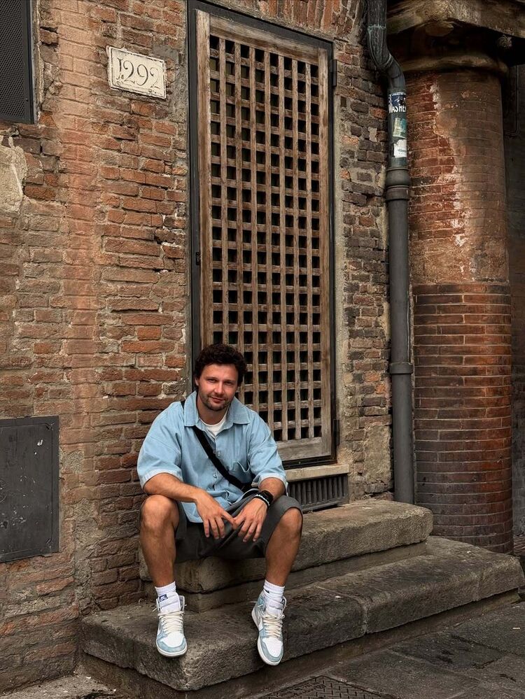  53314192  , 47 ,    --