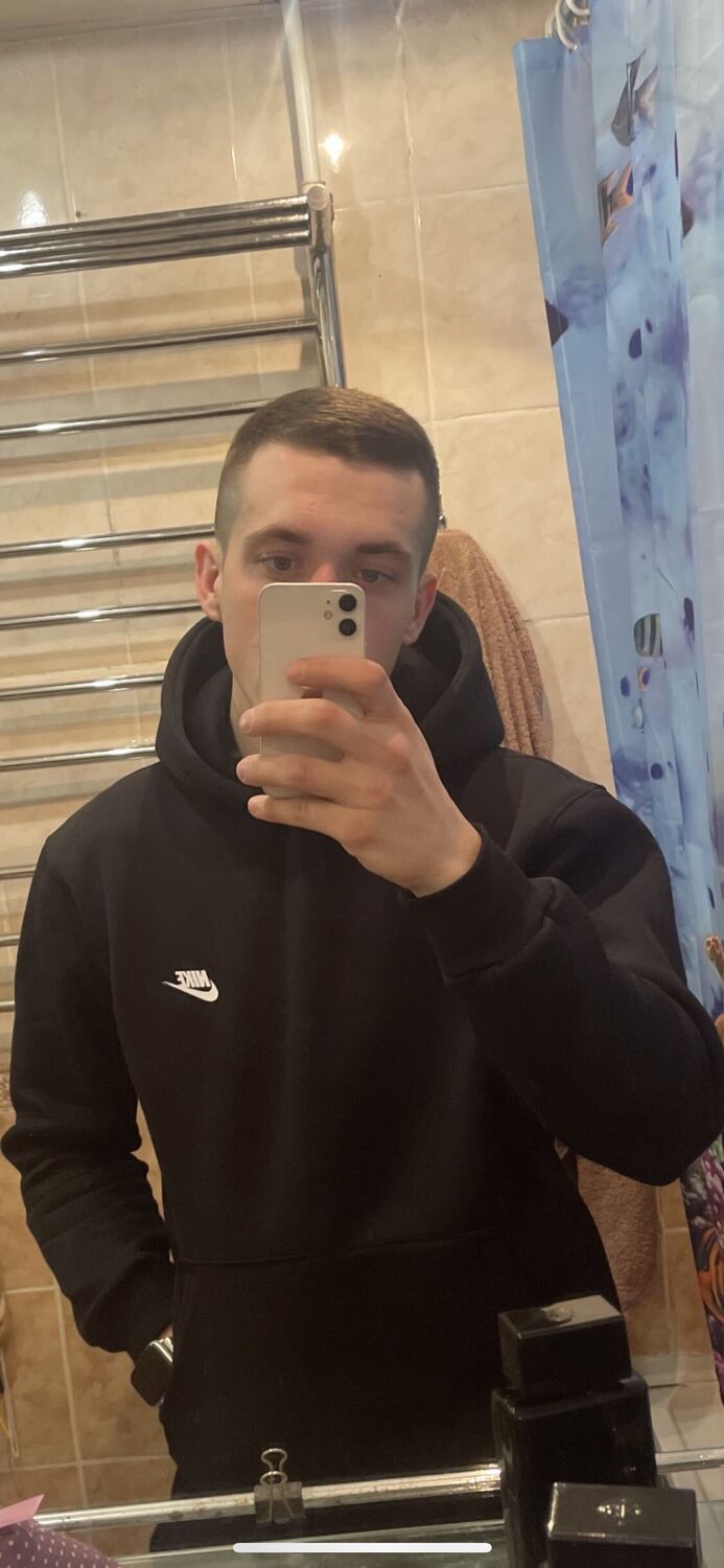  29957892  , 28 ,    