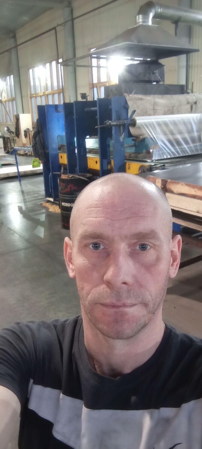  43610482  , 42 ,    