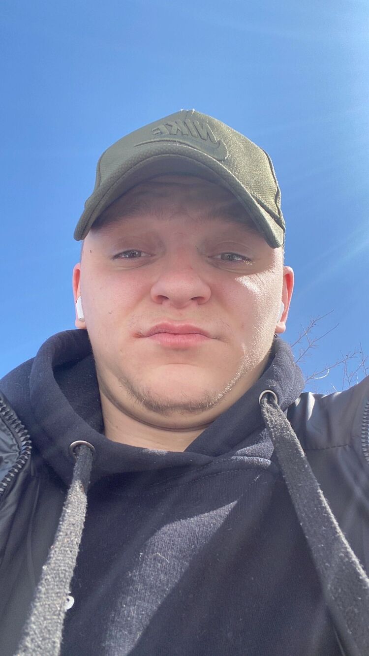  43648462  Kostya, 27 ,    