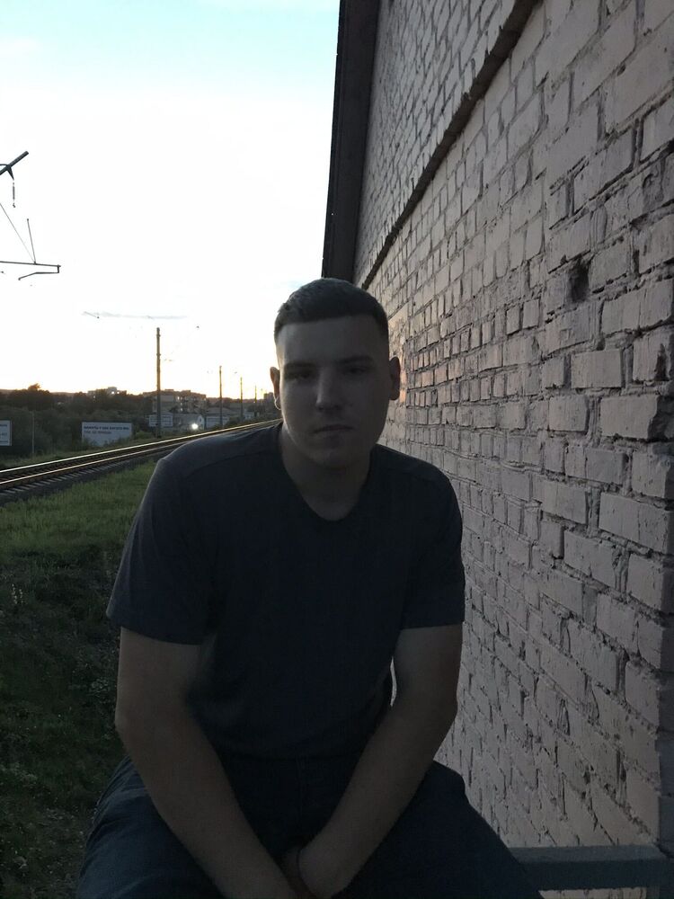  31590142  , 25 ,    