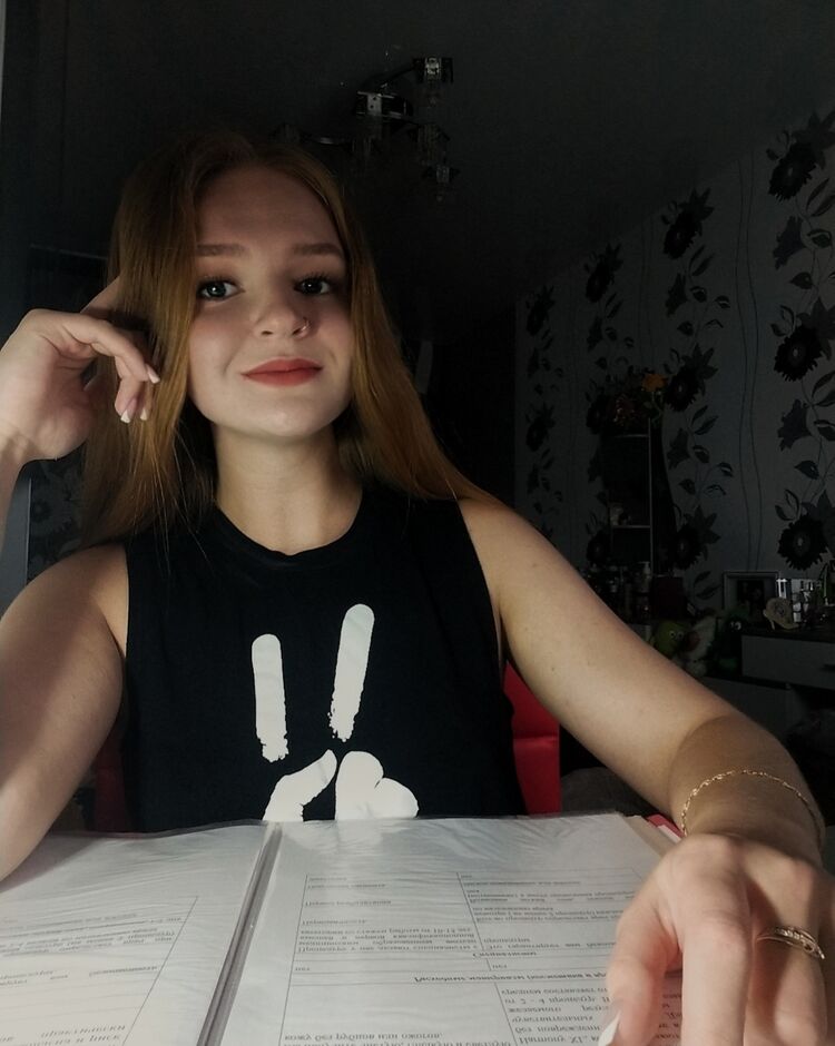  ,   Juliette, 23 ,   ,   