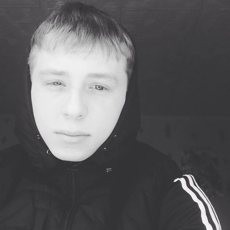  29228672  Valery, 26 ,    